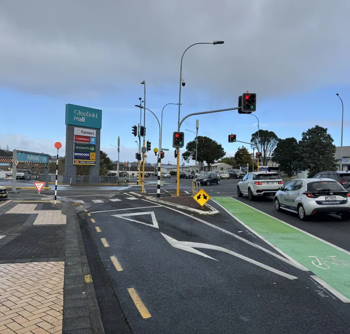 Glenfield Road-Kaipatiki Road Pedestrian Improvements, Glenfield, Auckland